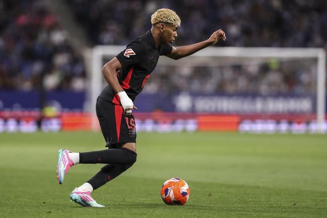 半场：那不勒斯0-2维罗纳，马丁-弗雷泽、吉夫特-奥尔班破门