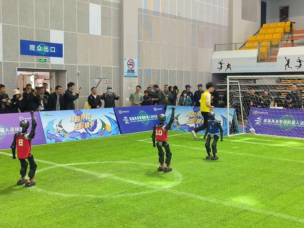 深度拆解“心理账户”：为什么玩家花赢来的钱比花辛苦挣来的钱更大方？（心理账户揭秘：为何玩家对赢来的钱出手更阔绰）